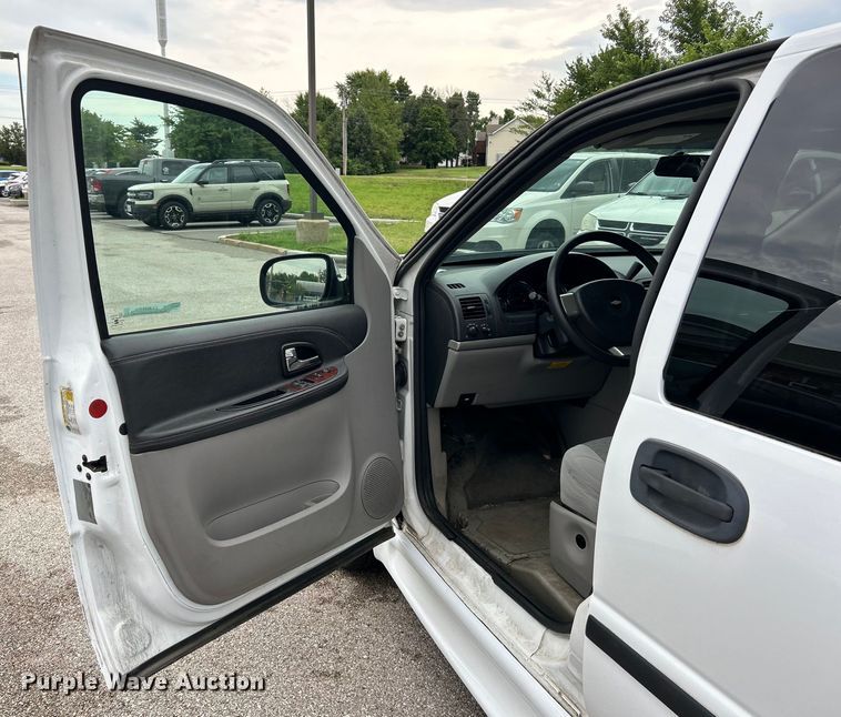 image for item EK4910 2008 Chevrolet  Uplander handicap accessible van