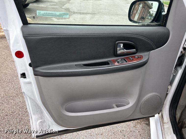 image for item EK4910 2008 Chevrolet  Uplander handicap accessible van