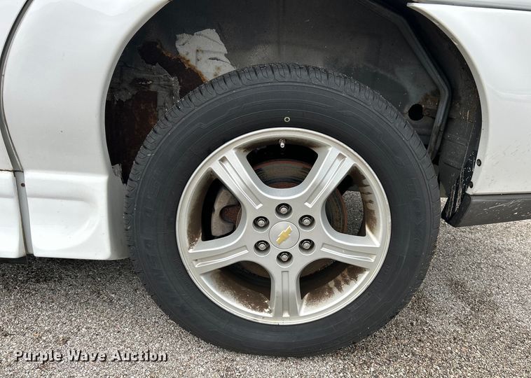 image for item EK4910 2008 Chevrolet  Uplander handicap accessible van