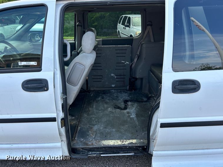 image for item EK4911 2008 Chevrolet  Uplander handicap accessible van
