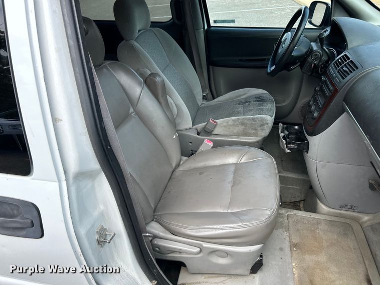 image for item EK4911 2008 Chevrolet  Uplander handicap accessible van