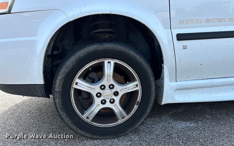 image for item EK4911 2008 Chevrolet  Uplander handicap accessible van