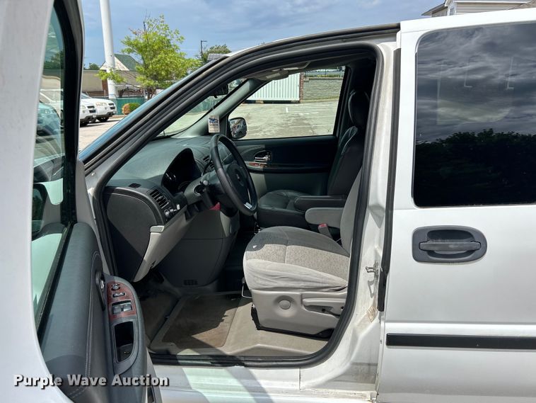 image for item EK4912 2008 Chevrolet  Uplander handicap accessible van