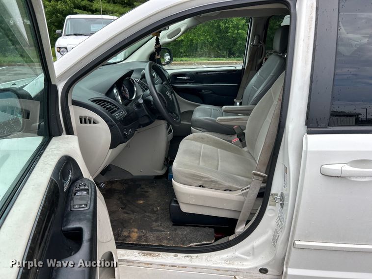 image for item EK4913 2012 Dodge  Grand Caravan  handicap accessible van