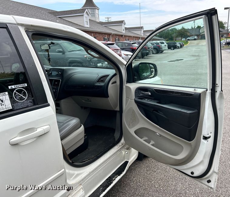 image for item EK4913 2012 Dodge  Grand Caravan  handicap accessible van