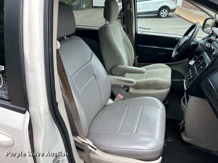 image for item EK4913 2012 Dodge  Grand Caravan  handicap accessible van