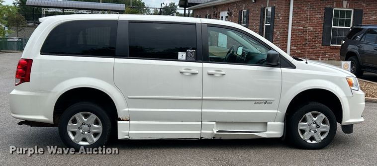image for item EK4914 2012 Dodge Grand Caravan  handicap accessible van