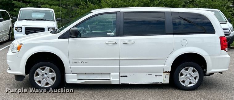 image for item EK4914 2012 Dodge Grand Caravan  handicap accessible van