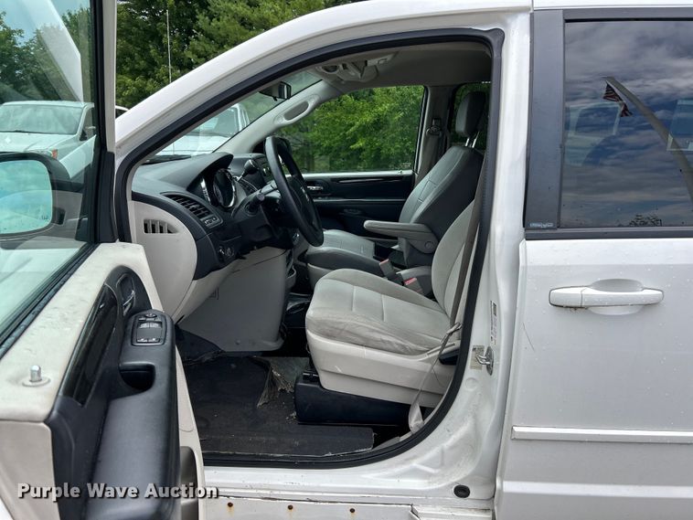 image for item EK4914 2012 Dodge Grand Caravan  handicap accessible van