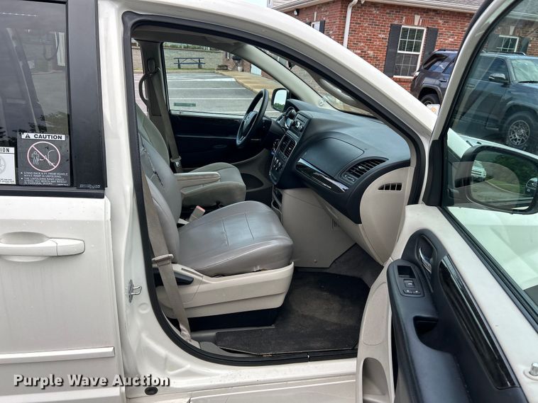 image for item EK4914 2012 Dodge Grand Caravan  handicap accessible van