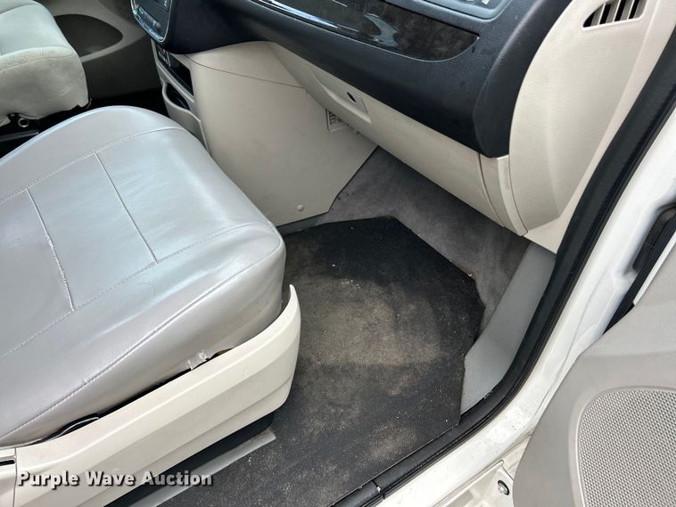 image for item EK4914 2012 Dodge Grand Caravan  handicap accessible van