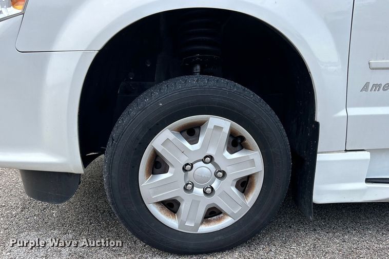 image for item EK4914 2012 Dodge Grand Caravan  handicap accessible van