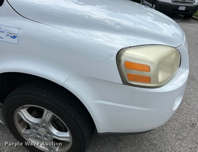 image for item EK4915 2008 Chevrolet  Uplander handicap accessible van