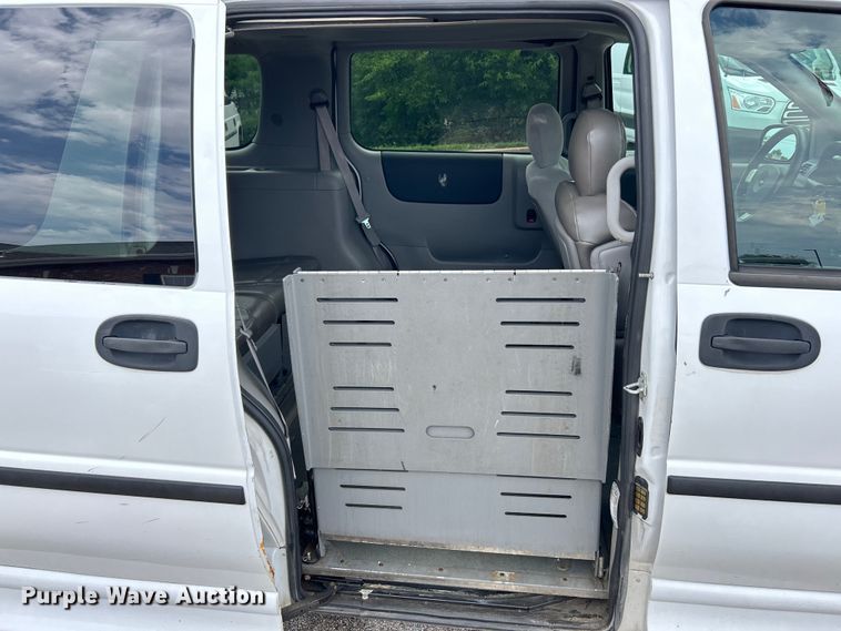 image for item EK4915 2008 Chevrolet  Uplander handicap accessible van