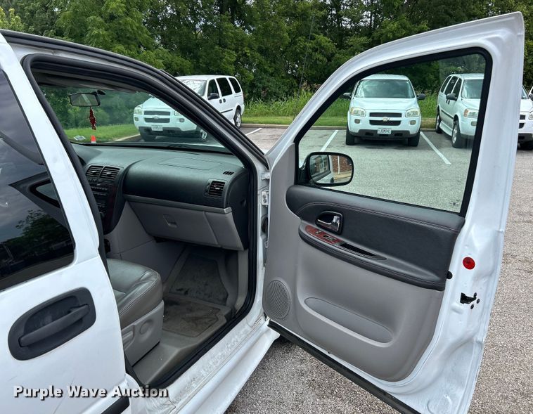 image for item EK4915 2008 Chevrolet  Uplander handicap accessible van