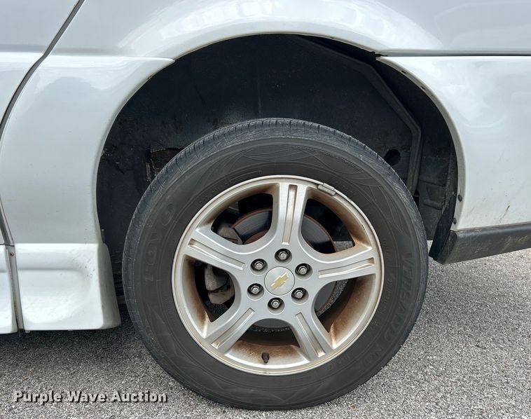 image for item EK4915 2008 Chevrolet  Uplander handicap accessible van