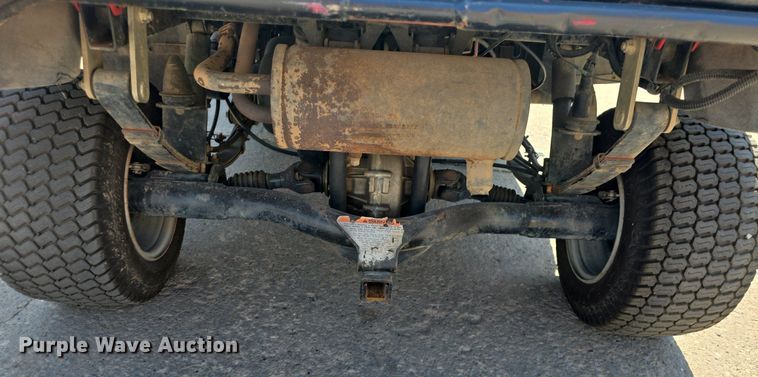 image for item EK6211 2002 Kawasaki  Mule 3020 utility vehicle