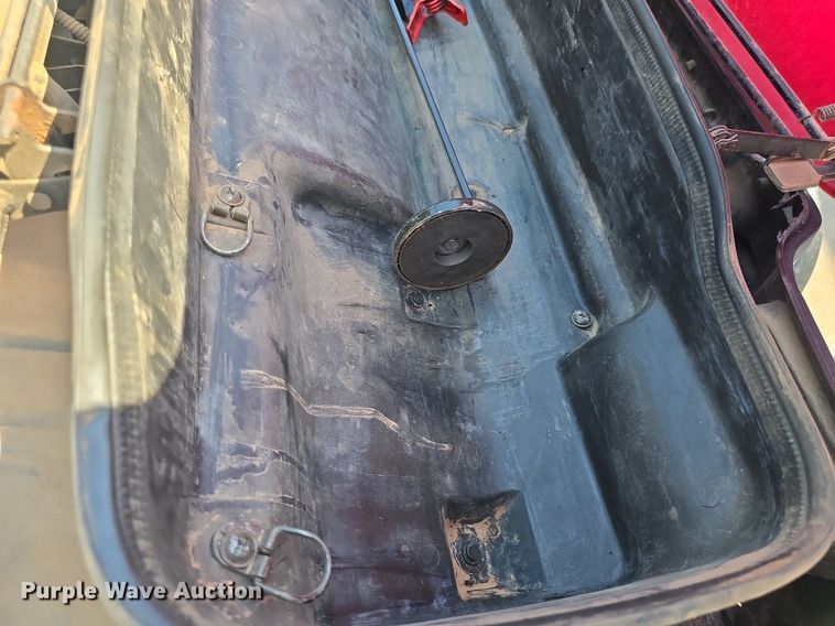 image for item EK6211 2002 Kawasaki  Mule 3020 utility vehicle