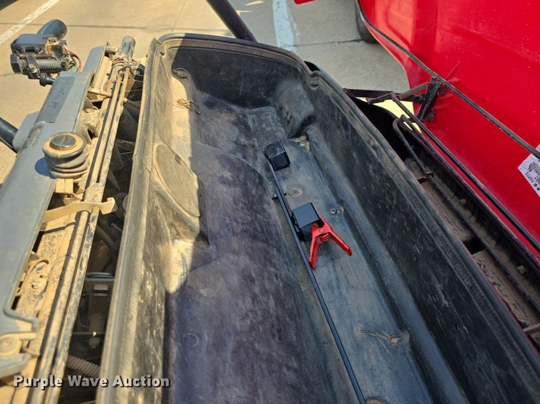 image for item EK6211 2002 Kawasaki  Mule 3020 utility vehicle