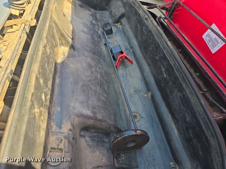 image for item EK6211 2002 Kawasaki  Mule 3020 utility vehicle