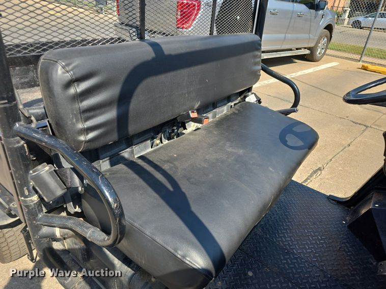 image for item EK6211 2002 Kawasaki  Mule 3020 utility vehicle