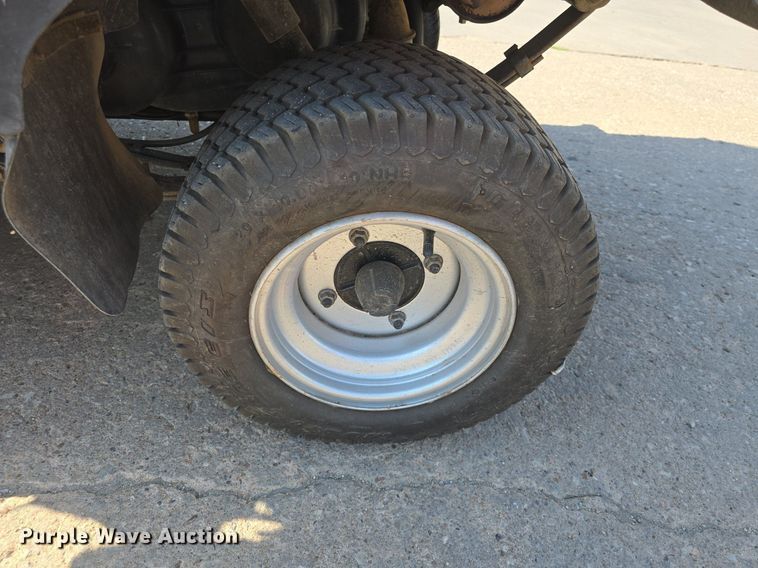 image for item EK6211 2002 Kawasaki  Mule 3020 utility vehicle