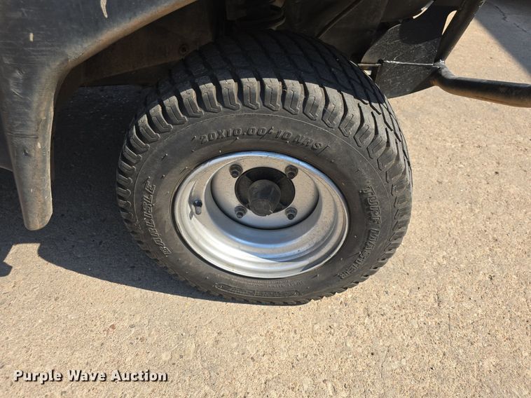 image for item EK6211 2002 Kawasaki  Mule 3020 utility vehicle