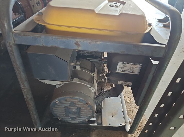 image for item EK6212 (2) Robin RGV 4101 generators