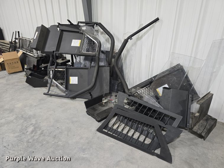 image for item EK6218 Police equipment 