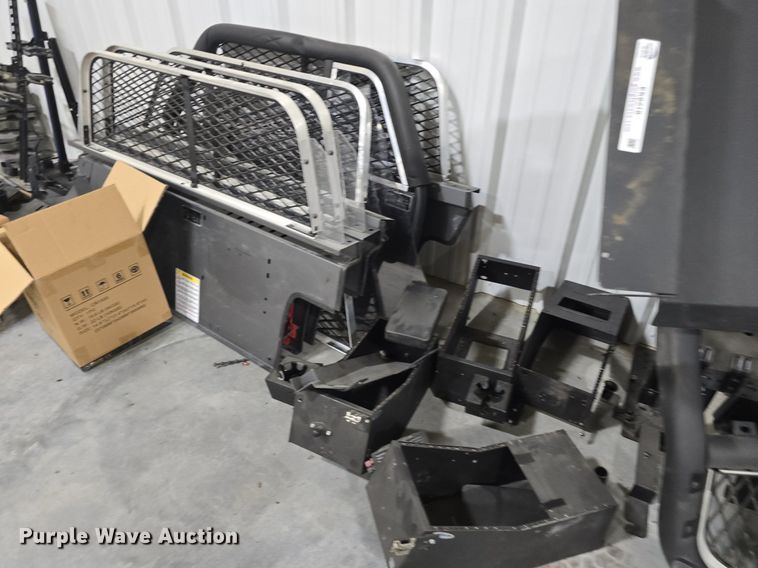 image for item EK6218 Police equipment 