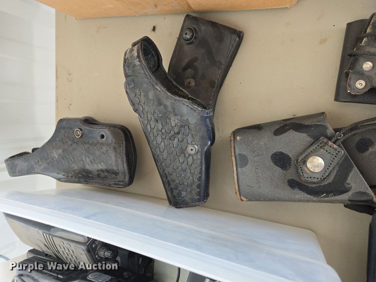 image for item EK6219 Police equipment 