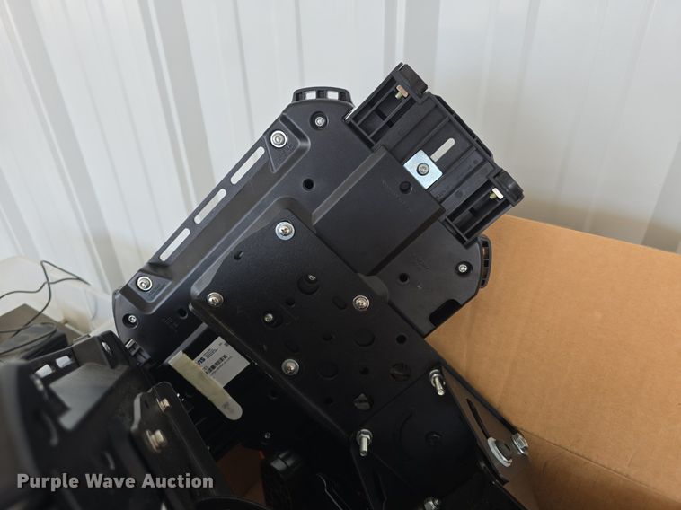 image for item EK6219 Police equipment 