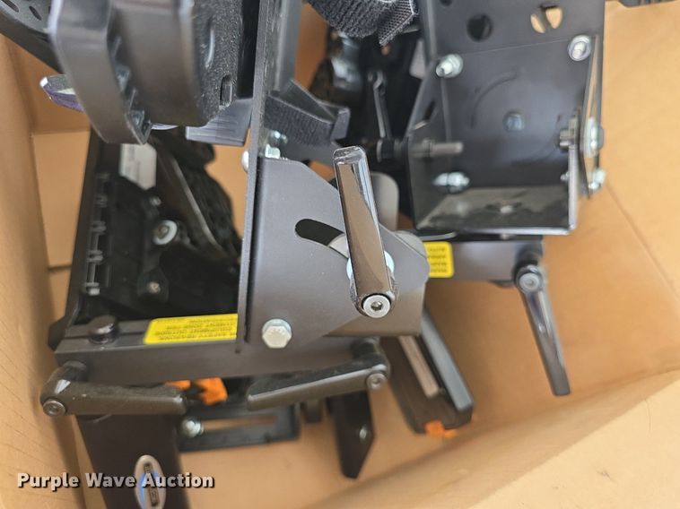 image for item EK6219 Police equipment 