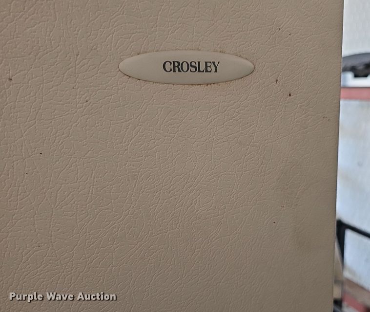 image for item EK6242 (2) refrigerators