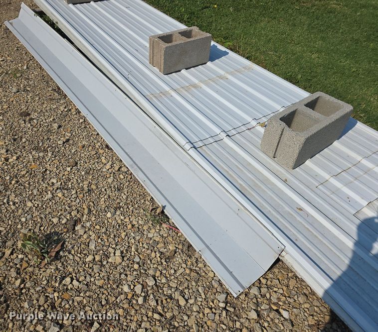 image for item EK6249 Metal siding/roofing