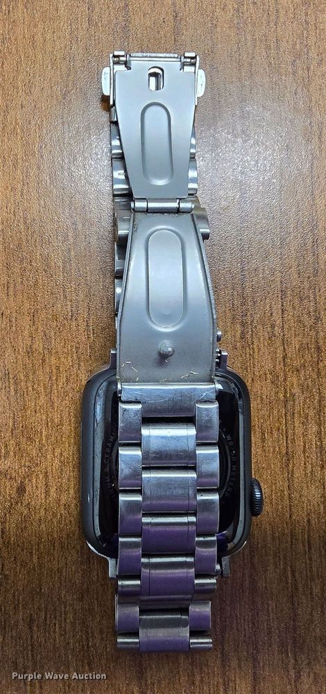 image for item EK6254 Apple watch