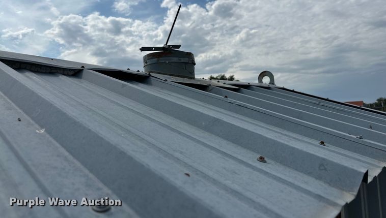 image for item IB9429 Metal shed