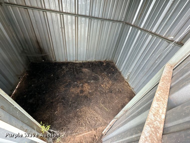 image for item IB9429 Metal shed