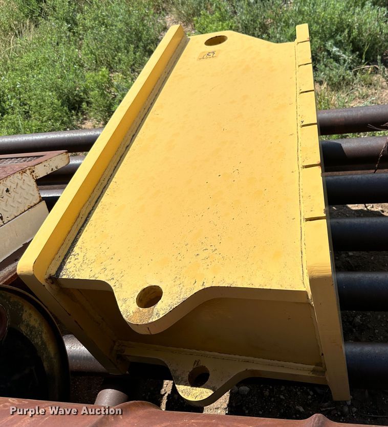 image for item IB9433 John Deere PT-EMA-PBlock motor grader push block