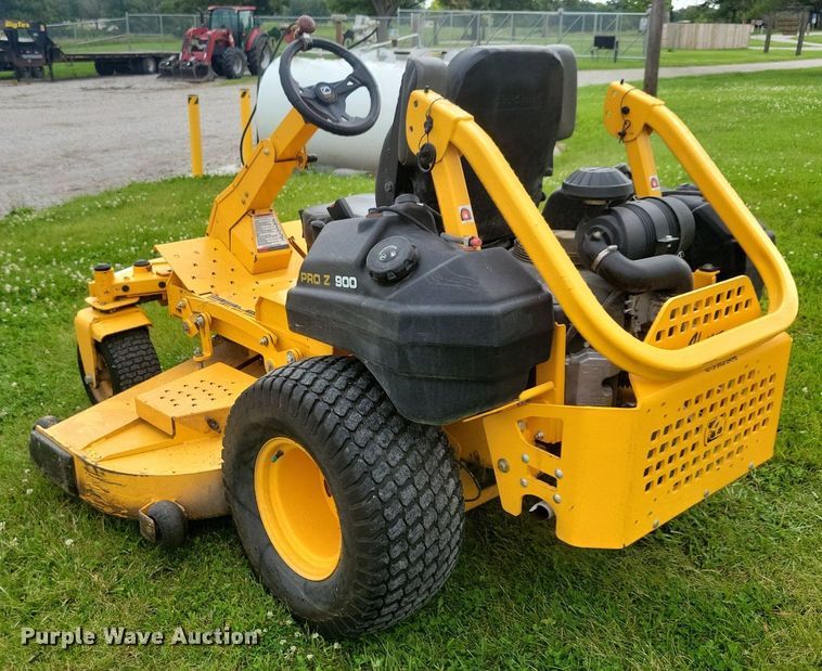 image for item KA9905 2017 Cub Cadet Pro Z 900  ZTR lawn mower