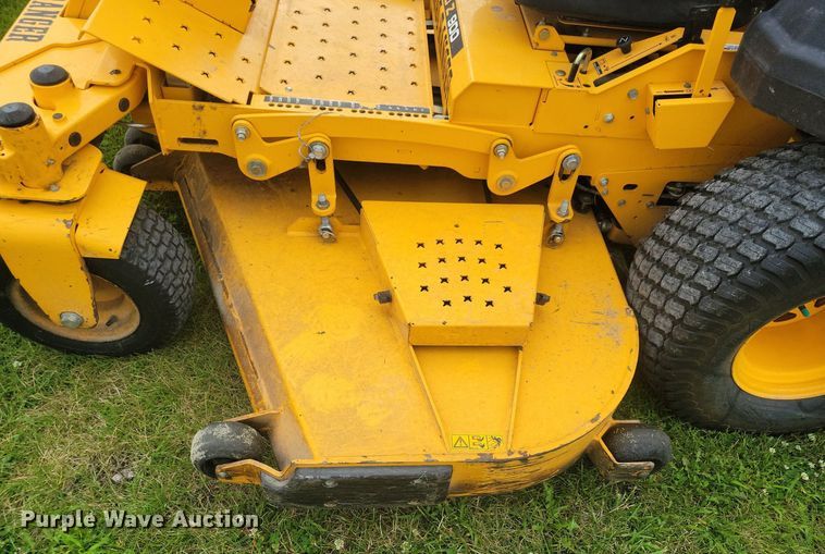 image for item KA9905 2017 Cub Cadet Pro Z 900  ZTR lawn mower