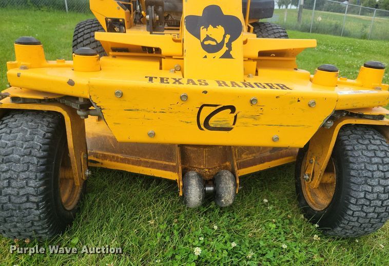 image for item KA9905 2017 Cub Cadet Pro Z 900  ZTR lawn mower