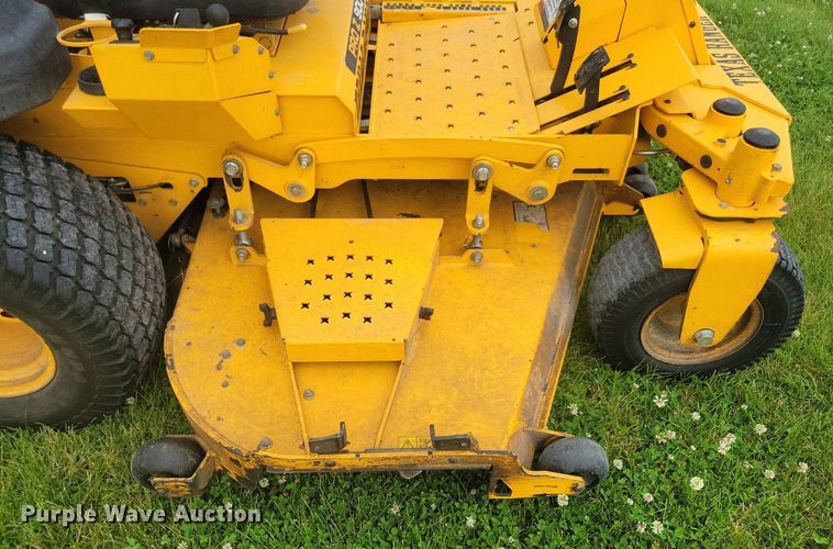 image for item KA9905 2017 Cub Cadet Pro Z 900  ZTR lawn mower