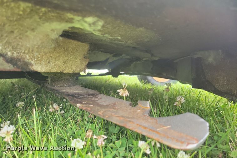 image for item KA9905 2017 Cub Cadet Pro Z 900  ZTR lawn mower