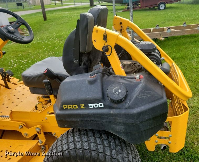 image for item KA9905 2017 Cub Cadet Pro Z 900  ZTR lawn mower