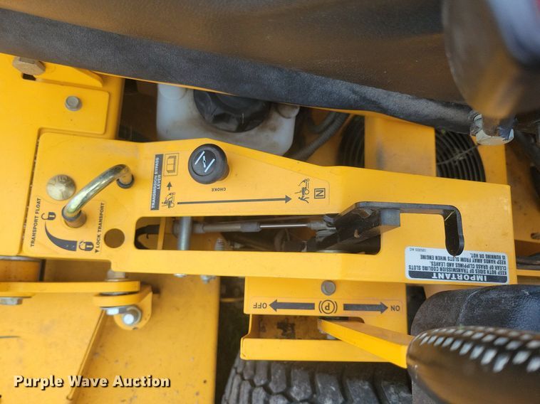 image for item KA9905 2017 Cub Cadet Pro Z 900  ZTR lawn mower