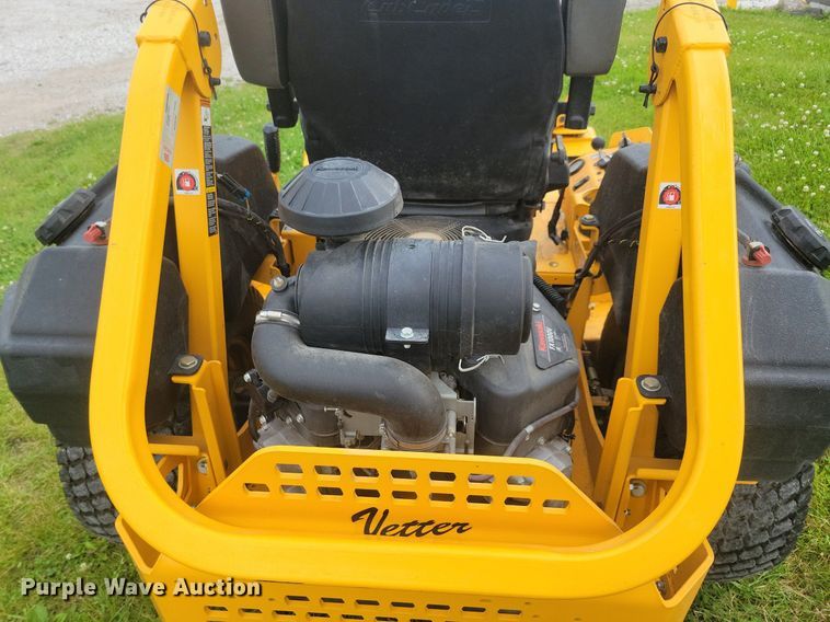 image for item KA9905 2017 Cub Cadet Pro Z 900  ZTR lawn mower