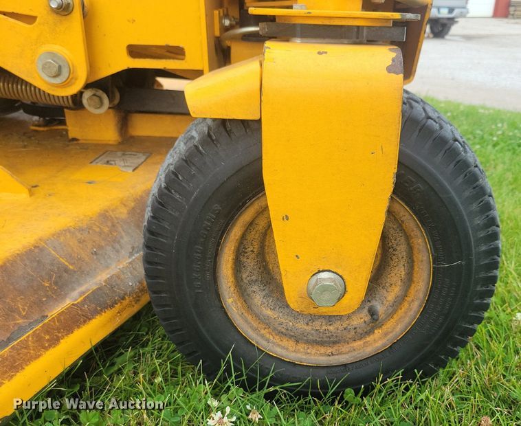 image for item KA9905 2017 Cub Cadet Pro Z 900  ZTR lawn mower