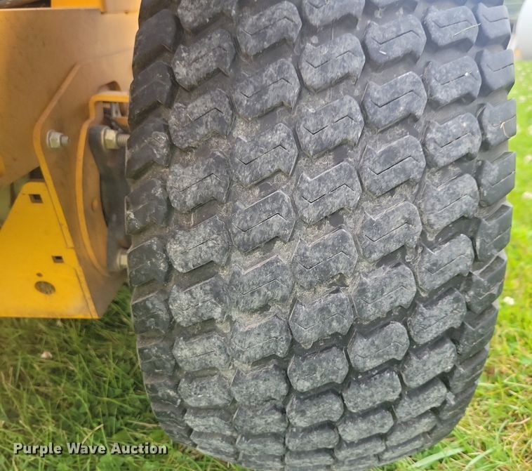 image for item KA9905 2017 Cub Cadet Pro Z 900  ZTR lawn mower