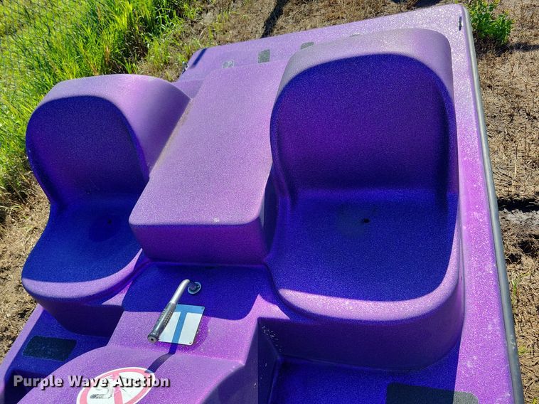 image for item KA9917 2005 Paddle Wheeler paddle boat